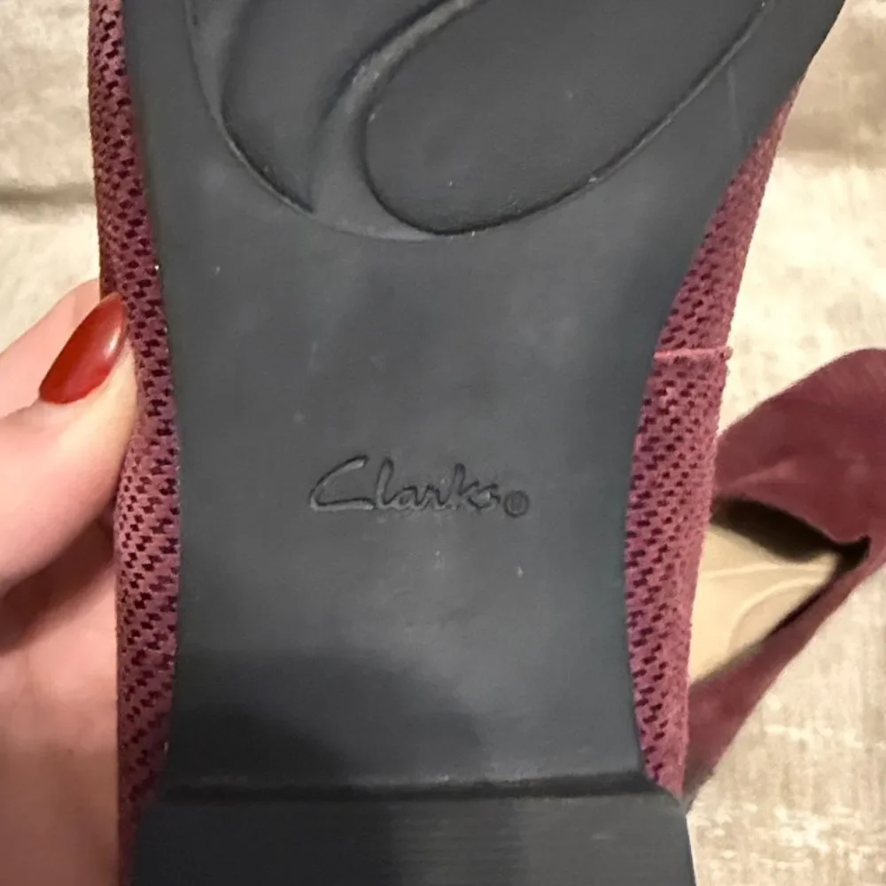 Clarks Collection Women's Juliet Hanley loafers in burgundy leather